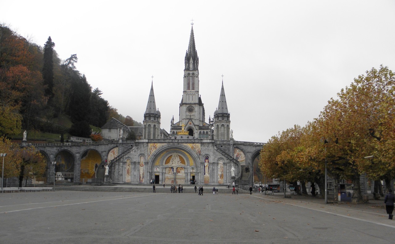 Lourdes- Basilica of the Immaculate Conception2 - Saint Clement ...